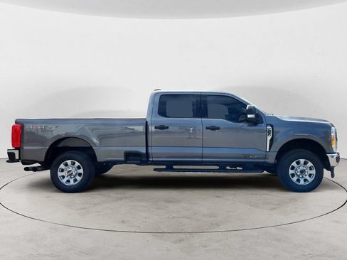Certified 2024 Ford F250 XLT AWD/4WD image 4
