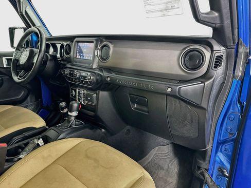 Used 2022 Jeep Wrangler Unlimited Sport AWD/4WD image 27