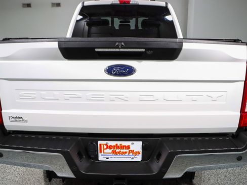 Used 2021 Ford F250 Lariat w/ Lariat Ultimate Package image 8