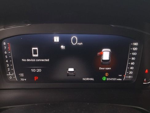 Used 2025 Honda Pilot Elite image 11