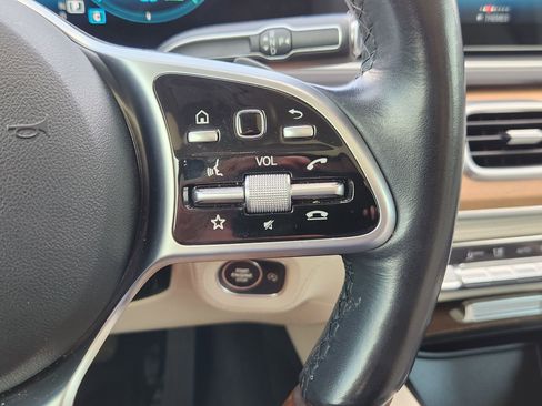 Certified 2022 Mercedes-Benz GLE 450 4MATIC image 29