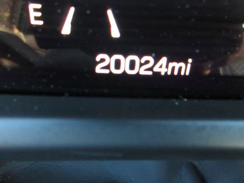 Certified 2024 GMC Acadia Denali w/ Super Cruise Package AWD/4WD image 37