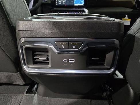 New 2026 GMC Sierra 1500 Denali w/ Technology Package image 15