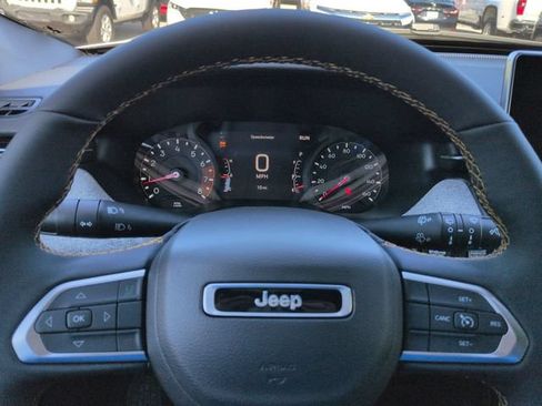 New 2026 Jeep Compass Latitude AWD/4WD image 27