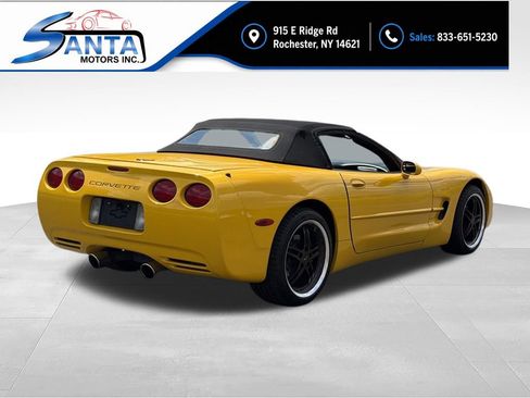 Used 2000 Chevrolet Corvette Convertible w/ Memory Pkg RWD image 14
