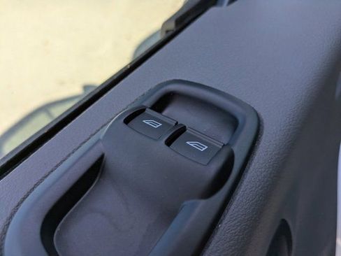 New 2026 Ford Transit 250 148 Medium Roof w/ Load Area Protection Package image 17