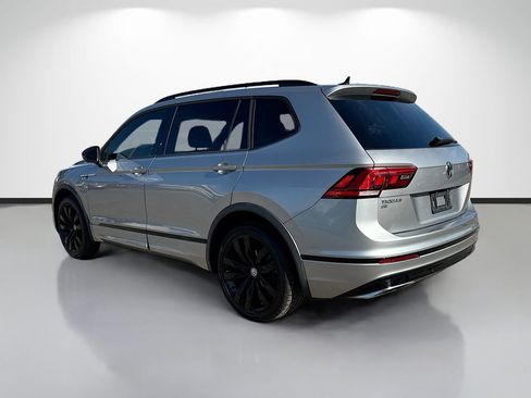 Used 2020 Volkswagen Tiguan SE R-Line image 5