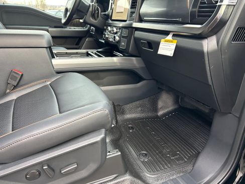 New 2026 Ford F550 4x4 Crew Cab image 30