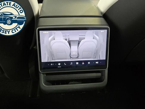 Used 2025 Tesla Model 3 Long Range RWD image 27