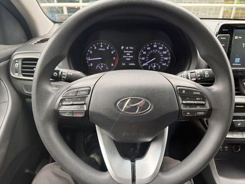 Used 2018 Hyundai Elantra GT FWD image 20