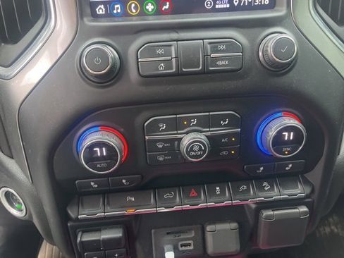 Used 2020 Chevrolet Silverado 2500 LT w/ All Star Edition image 6