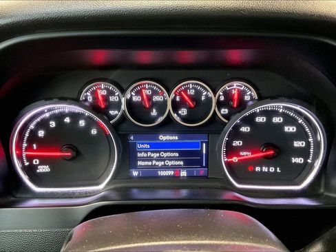 Used 2022 Chevrolet Silverado 2500 Custom w/ Custom Convenience Package AWD/4WD image 15