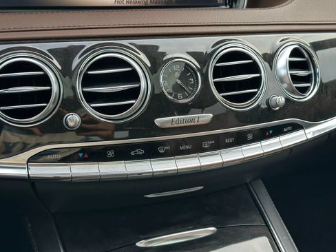 Used 2014 Mercedes-Benz S 550 Sedan image 23