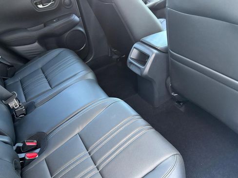 Certified 2026 Honda HR-V EX-L image 28