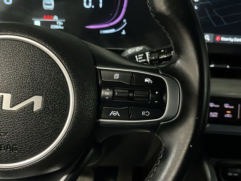 Used 2025 Kia Sportage X-Line w/ Premium Package AWD/4WD image 13