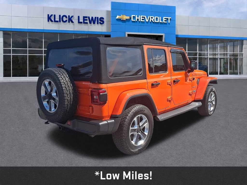 Used 2018 Jeep Wrangler Unlimited Sahara AWD/4WD image 8