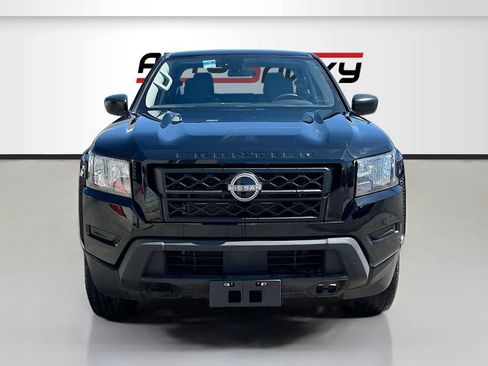 Used 2023 Nissan Frontier S w/ Technology Package AWD/4WD image 2