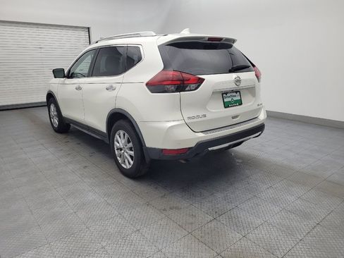 Used 2018 Nissan Rogue SV w/ Sun & Sound Touring Package image 5