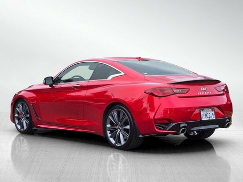 Used 2022 INFINITI Q60 Red Sport 400 w/ Carbon Fiber Package RWD image 6
