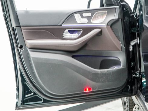 Used 2022 Mercedes-Benz GLS 580 4MATIC image 47