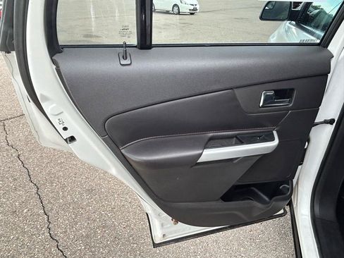 Used 2013 Ford Edge SEL AWD/4WD image 13