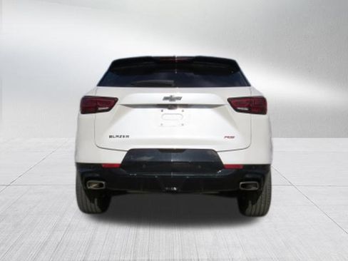 Used 2024 Chevrolet Blazer RS w/ Driver Confidence II Package image 4