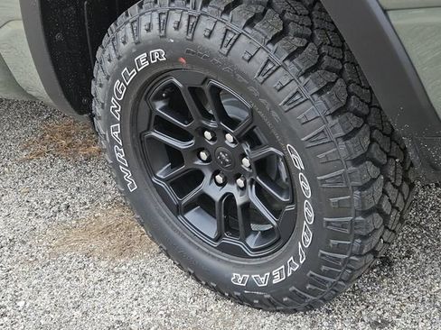 New 2026 RAM 1500 Rebel w/ Rebel Level 2 Equipment Group image 9