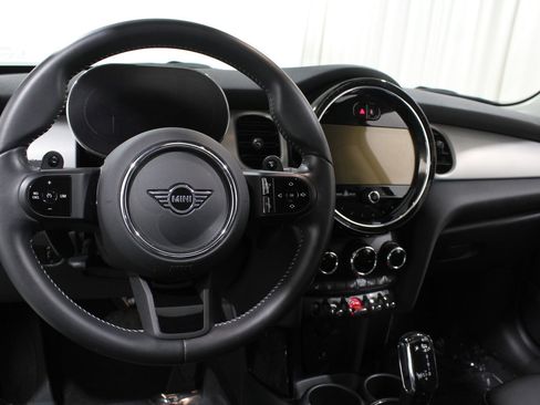 Certified 2023 MINI Cooper S image 6