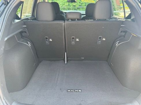 Certified 2025 Nissan Kicks Play S image 23