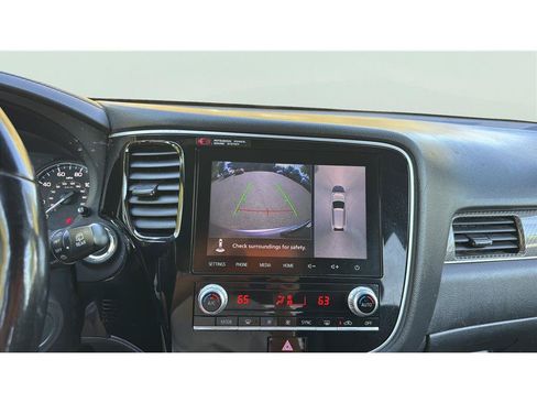 Used 2020 Mitsubishi Outlander SEL AWD/4WD image 36