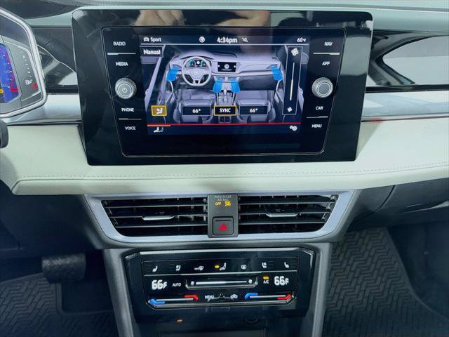 New 2027 Volkswagen Taos SEL AWD/4WD image 16