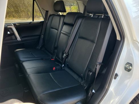 Used 2024 Toyota 4Runner Limited AWD/4WD image 16