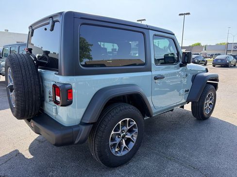 Used 2024 Jeep Wrangler Sport S AWD/4WD image 7