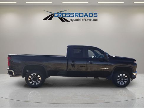 Used 2022 Chevrolet Silverado 2500 LT w/ Convenience Package image 6