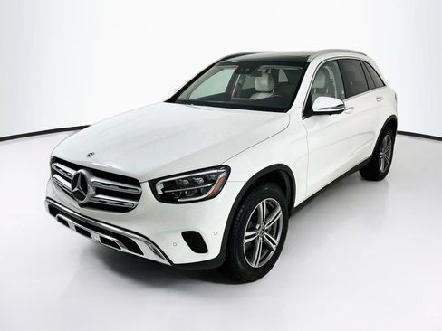 Certified 2022 Mercedes-Benz GLC 300 image 3