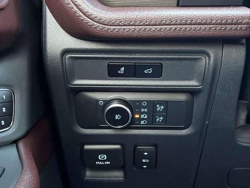 Certified 2022 Ford Expedition Max Limited AWD/4WD image 32