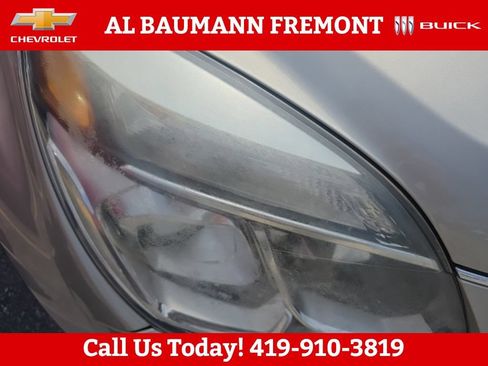 Used 2016 Chevrolet Equinox LT w/ Convenience Package FWD image 2