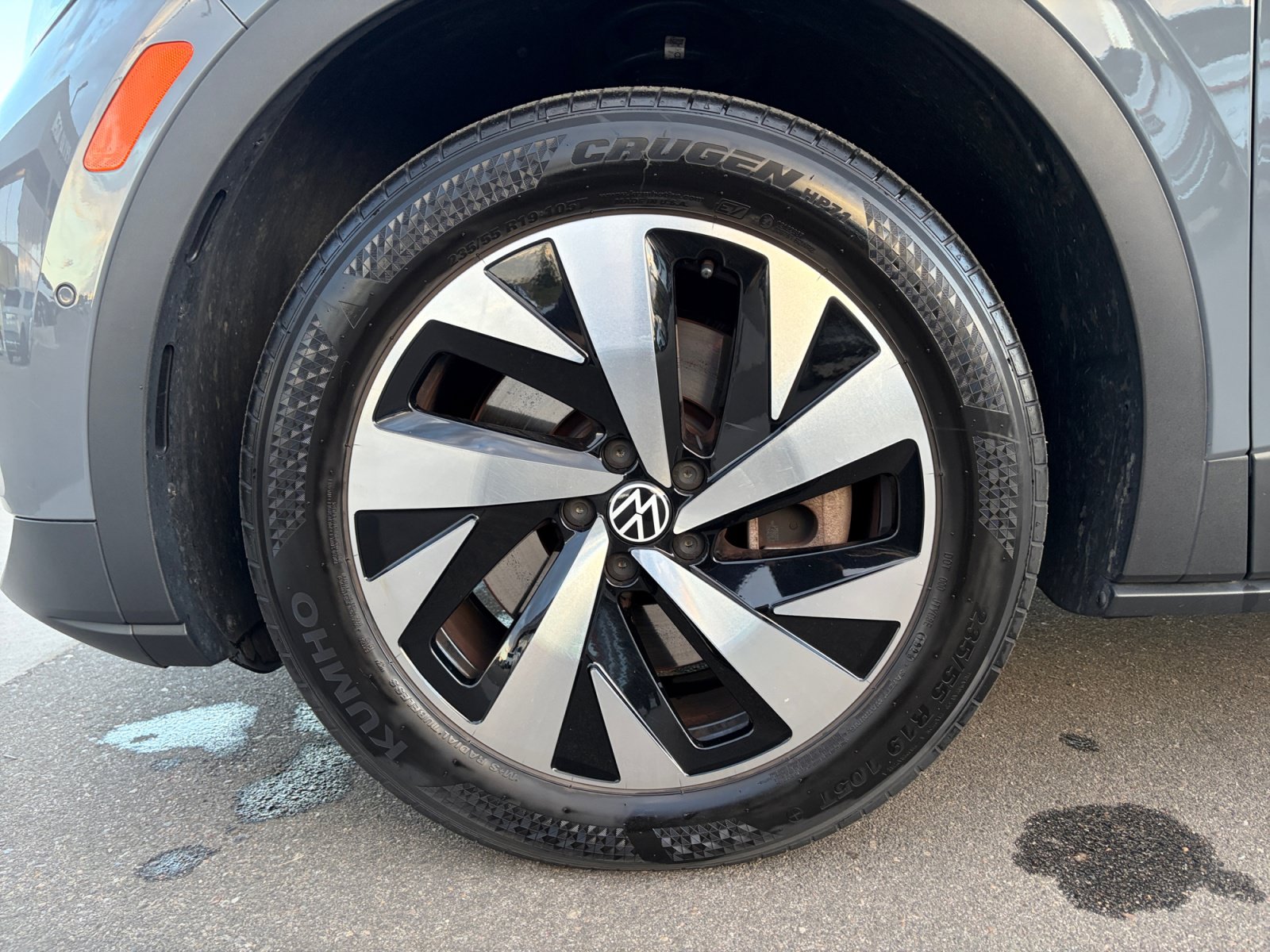 Used 2023 Volkswagen ID.4 Pro AWD/4WD image 24