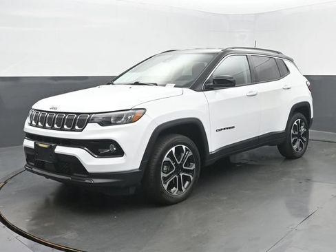 Used 2022 Jeep Compass Limited AWD/4WD image 1