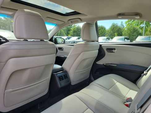 Used 2015 Toyota Avalon XLE Touring FWD image 14