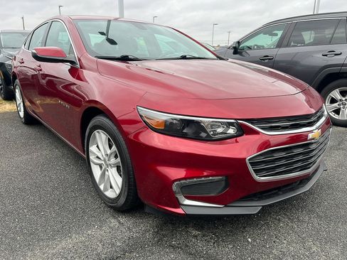 Used 2018 Chevrolet Malibu LT image 8