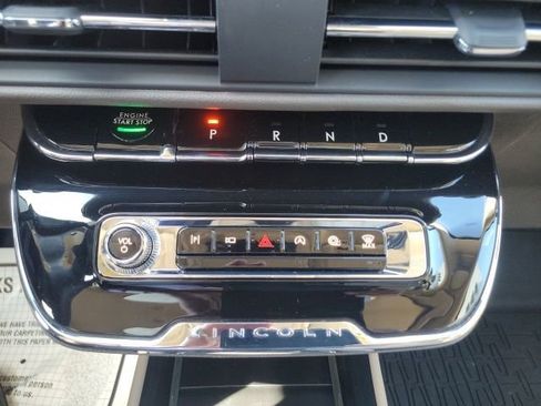 Certified 2024 Lincoln Corsair AWD w/ Equipment Group 101A image 38