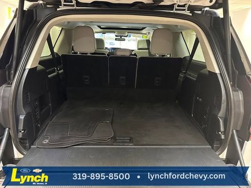 Used 2025 Ford Expedition Max Active AWD/4WD image 25
