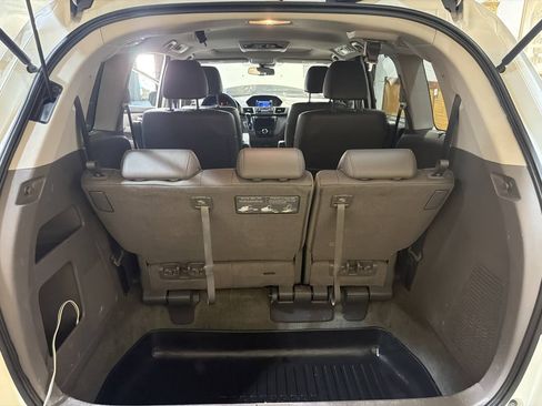 Used 2015 Honda Odyssey Touring Elite image 15