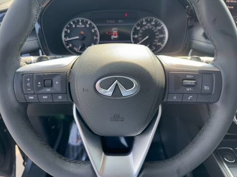Used 2025 INFINITI QX60 Pure AWD/4WD image 28