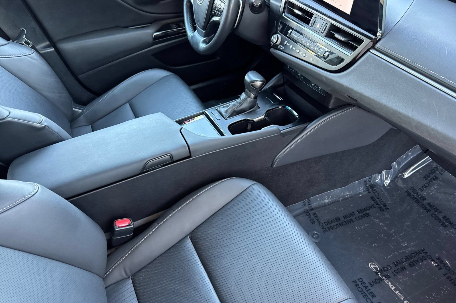 Used 2024 Lexus ES 350 w/ Premium Package FWD image 16