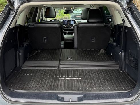 Used 2020 Toyota Highlander Platinum AWD/4WD image 5