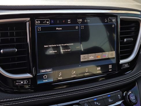 New 2026 Chrysler Pacifica Select FWD image 17