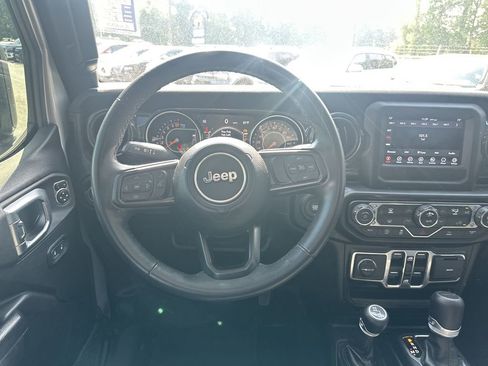 Used 2022 Jeep Gladiator Sport AWD/4WD image 24