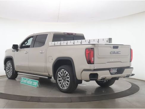 Used 2026 GMC Sierra 1500 Denali Ultimate AWD/4WD image 8